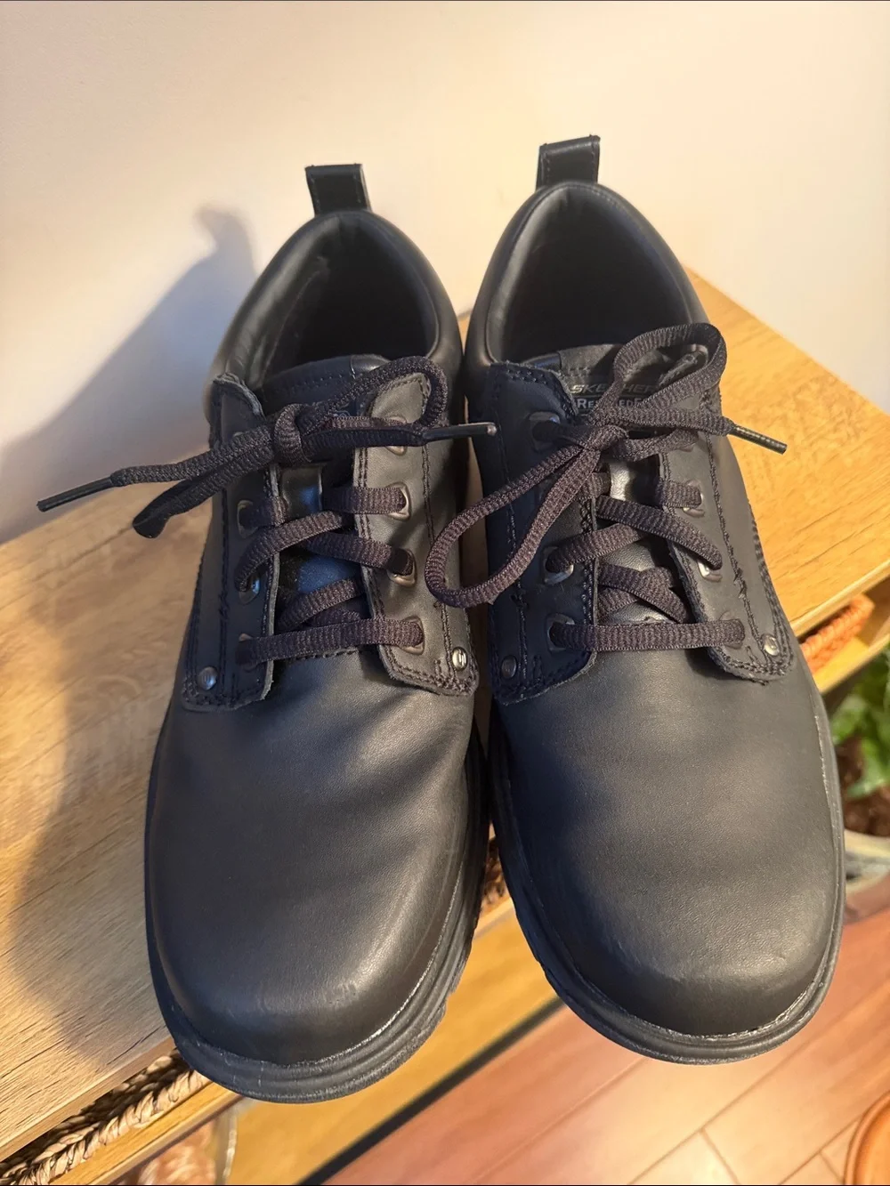Skechers Men's Black Leather Lace-Up work shoes